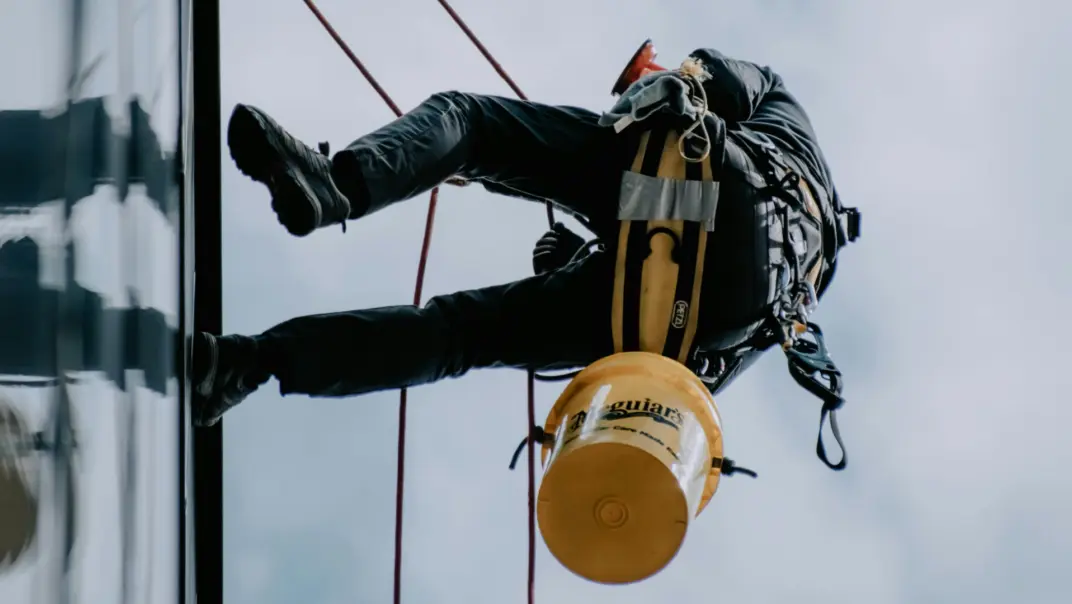 TEC Dachschaeden erkennen industriekletterer